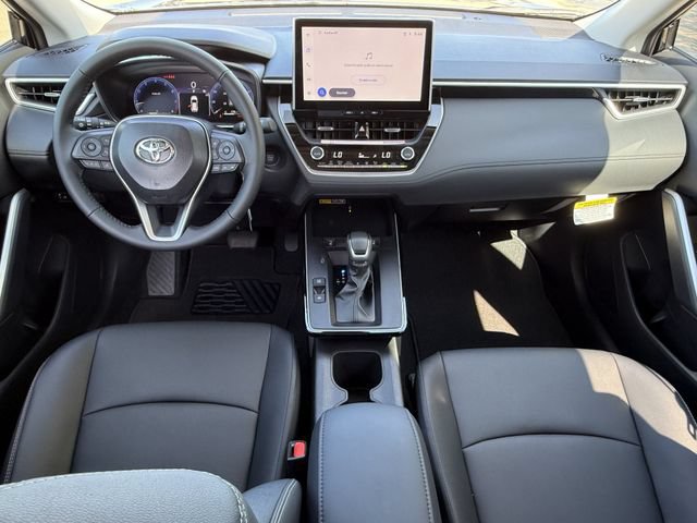 Certified 2026 Toyota Corolla Cross XLE w/ Convenience Package FWD image 11