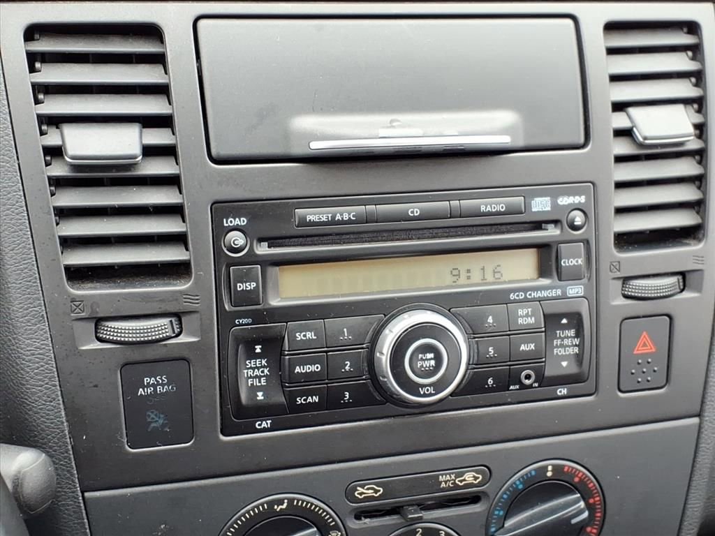 Used 2007 Nissan Versa SL w/ Convenience Pkg image 23