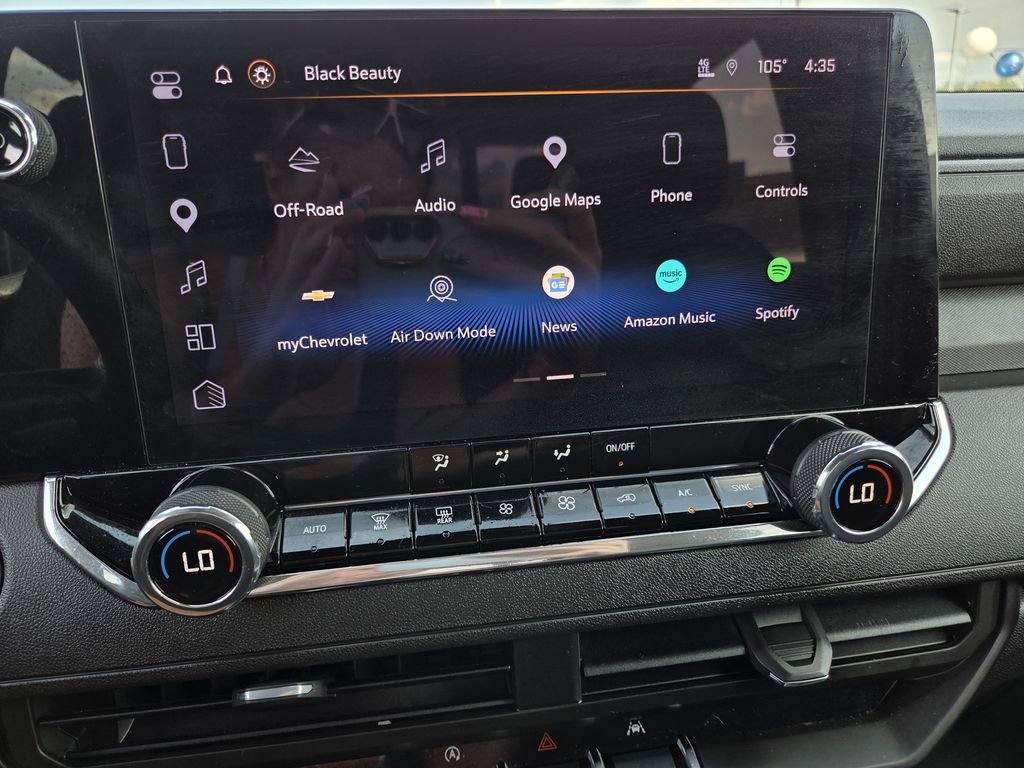 Used 2025 Chevrolet Colorado Trail Boss AWD/4WD image 10