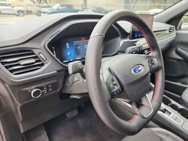 Used 2025 Ford Escape ST-Line FWD image 10