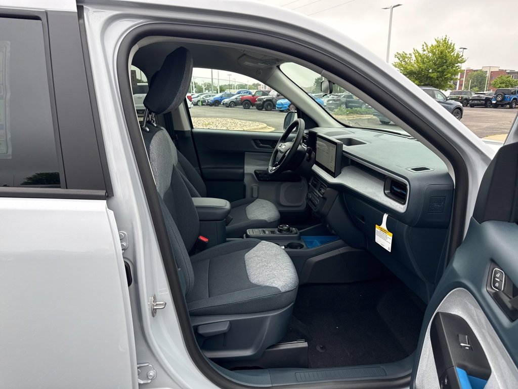 New 2025 Ford Maverick XLT w/ XLT Luxury Package image 22