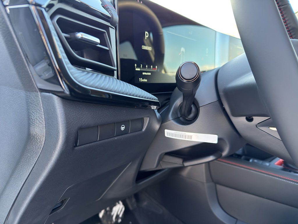 New 2026 Nissan Kicks SR image 14