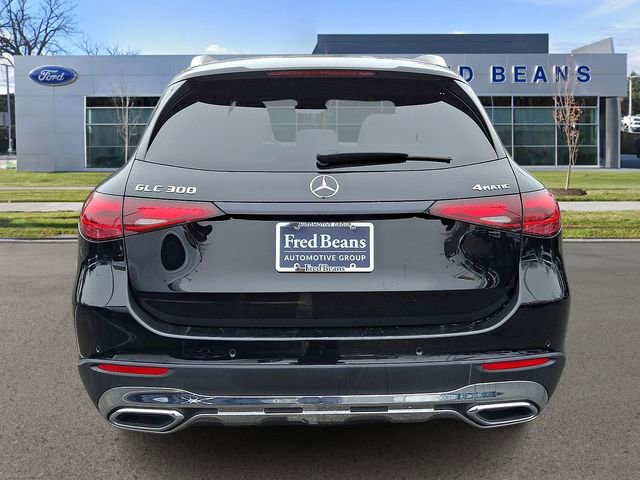 Used 2024 Mercedes-Benz GLC 300 4MATIC image 7