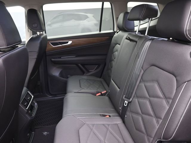 New 2026 Volkswagen Atlas SE image 10