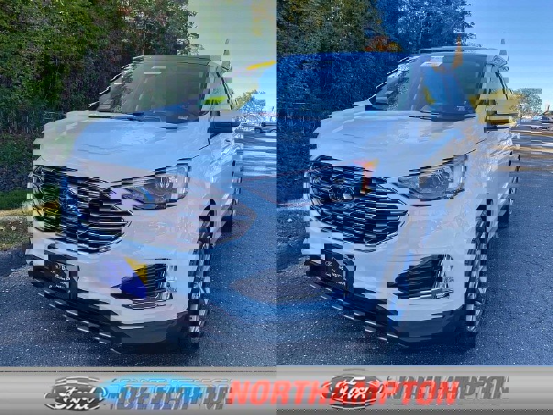 Certified 2022 Ford Edge SEL w/ Convenience Package image 1