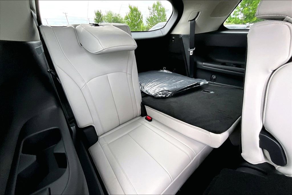 New 2026 INFINITI QX60 Luxe FWD image 48