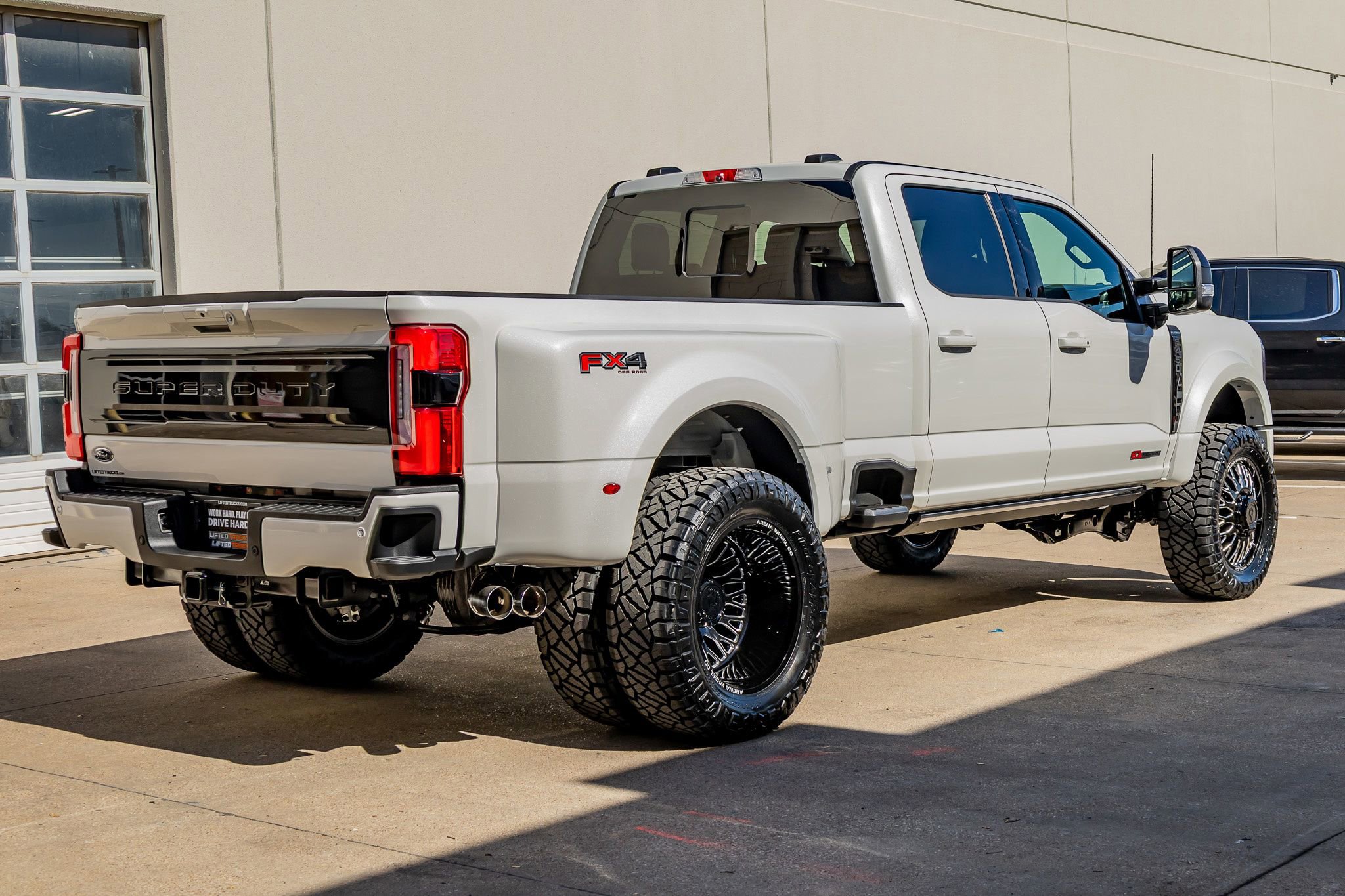 Used 2026 Ford F450 Platinum w/ FX4 Off-Road Package image 10