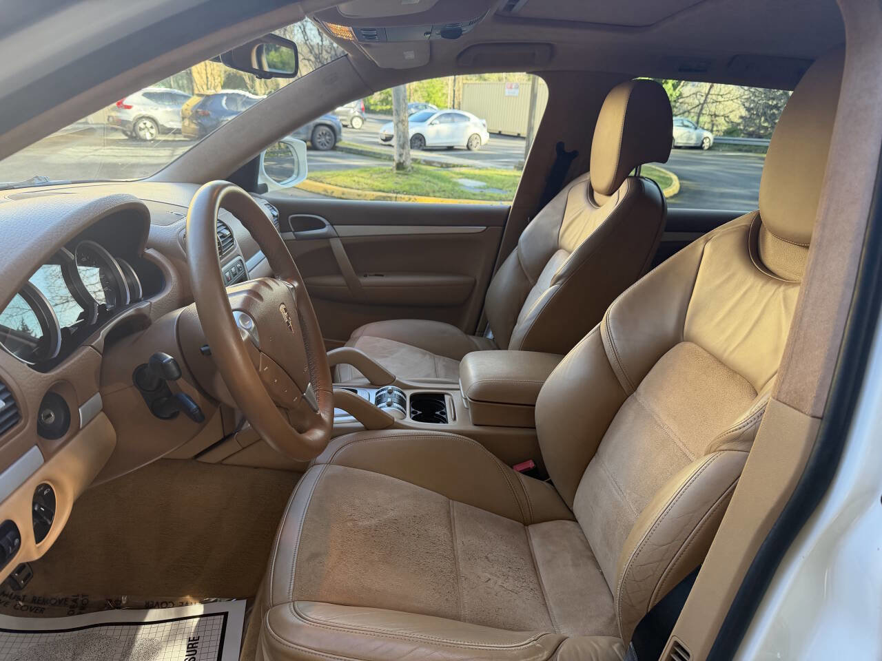 Used 2008 Porsche Cayenne GTS image 12