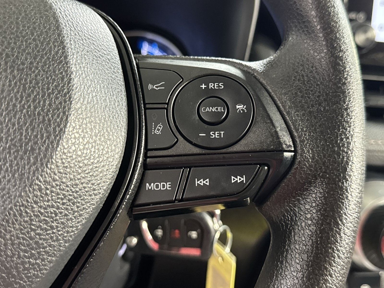 Used 2024 Toyota RAV4 LE AWD/4WD image 44