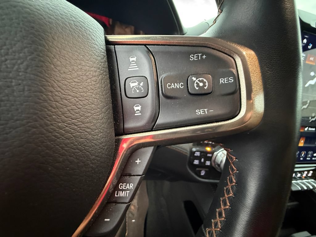 Used 2021 RAM 1500 Limited AWD/4WD image 16
