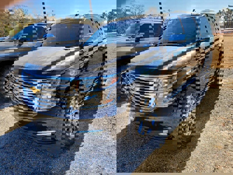 Used 2015 Chevrolet Tahoe LTZ image 6