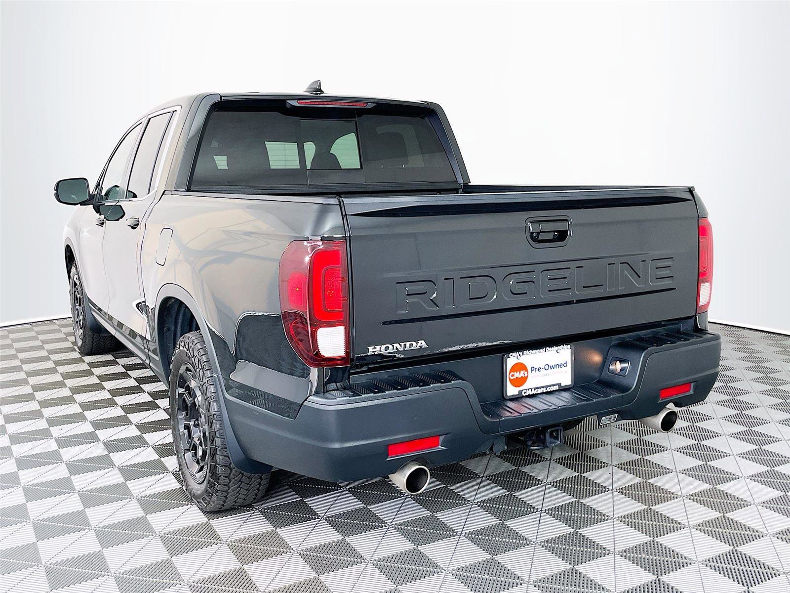 Used 2025 Honda Ridgeline RTL+ image 7