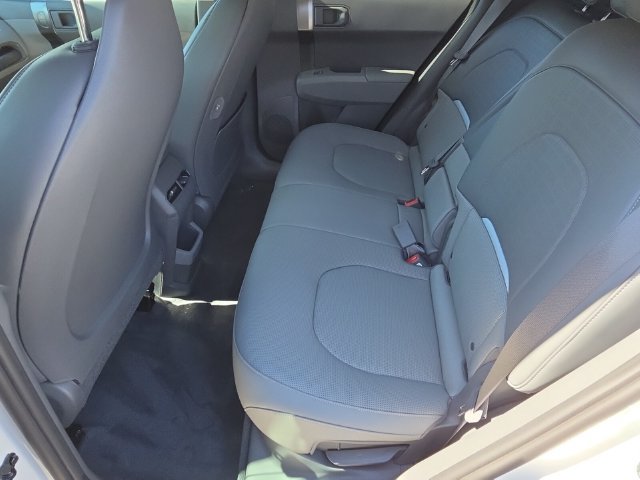 New 2027 Kia EV3 Wind FWD image 6