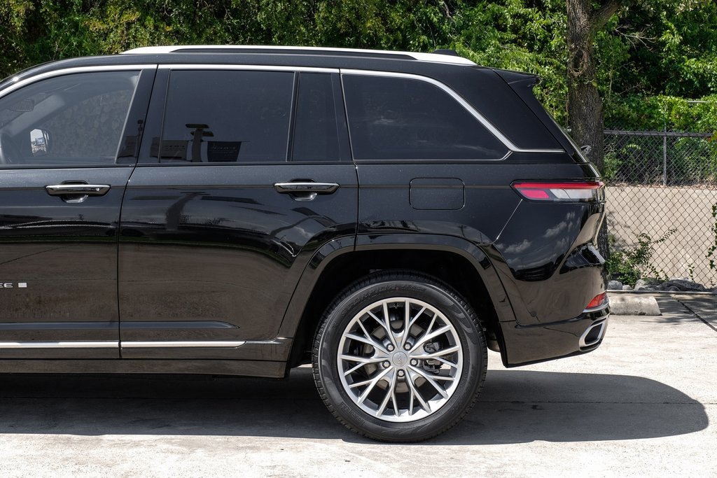 Used 2022 Jeep Grand Cherokee Summit image 23