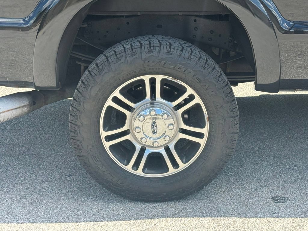 Used 2016 Ford F350 Platinum w/ FX4 Off-Road Package AWD/4WD image 8