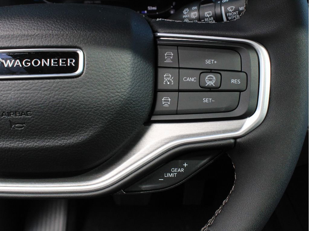 New 2026 Jeep Grand Wagoneer Limited AWD/4WD image 16