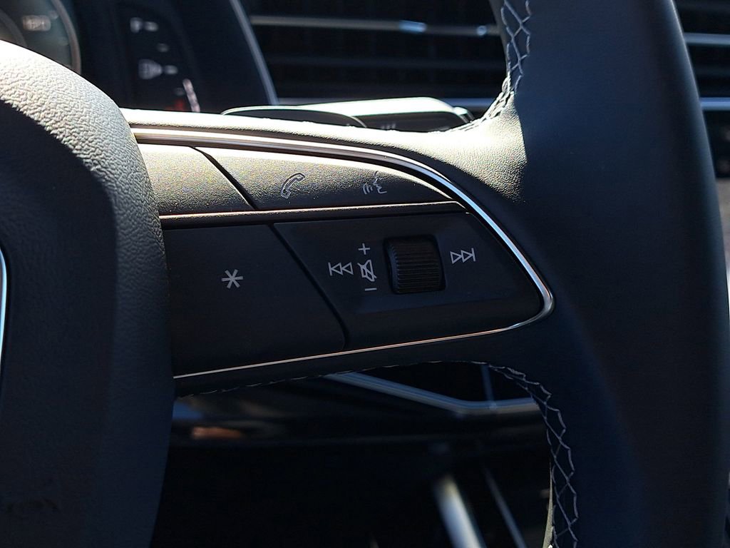 New 2026 Audi Q8 Premium Plus image 10