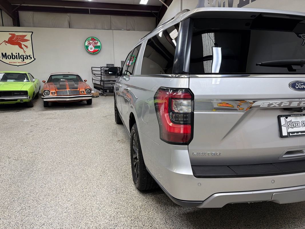 Used 2019 Ford Expedition Max Limited RWD image 9