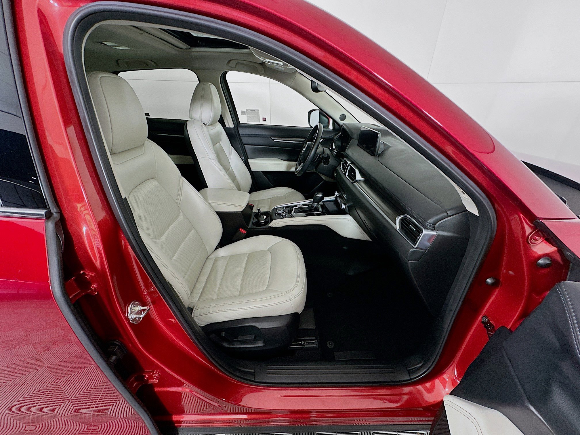 Used 2021 MAZDA CX-5 Grand Touring w/ GT Premium Package image 32