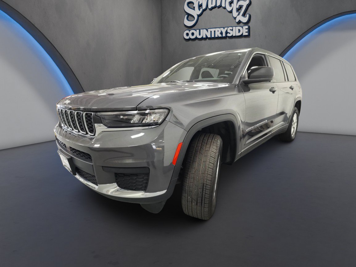 Used 2025 Jeep Grand Cherokee L Laredo w/ Luxury Tech Group I AWD/4WD image 5