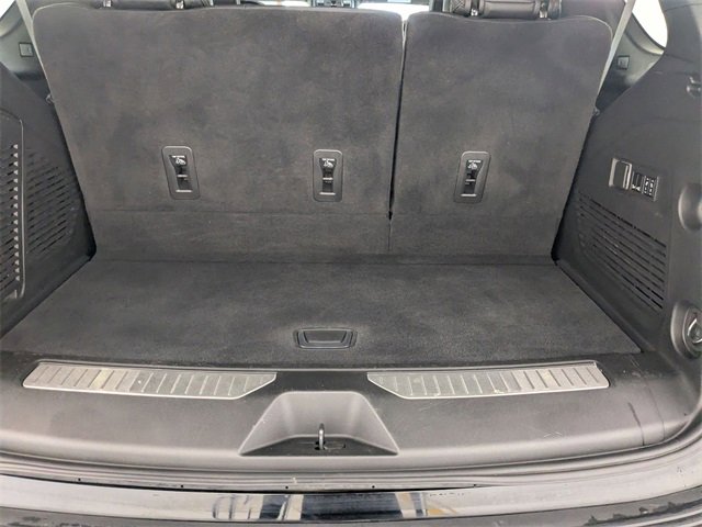 Used 2023 GMC Yukon Denali image 30