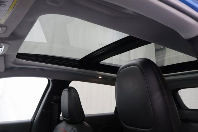 Used 2020 Jeep Cherokee Trailhawk image 23