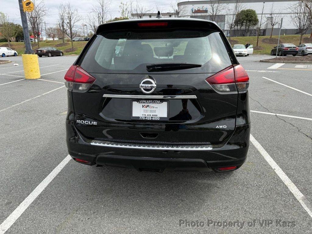 Used 2020 Nissan Rogue S AWD/4WD image 6