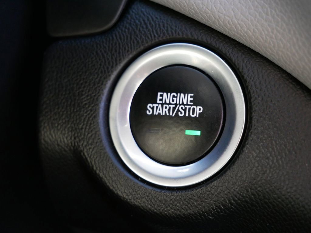 Used 2020 Chevrolet Equinox LT AWD/4WD image 36