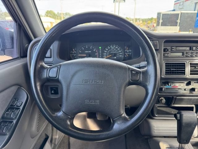 Used 1997 Isuzu Rodeo S RWD image 18
