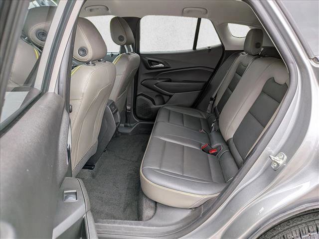 Used 2025 Chevrolet Trax ACTIV w/ Driver Confidence Package FWD image 18
