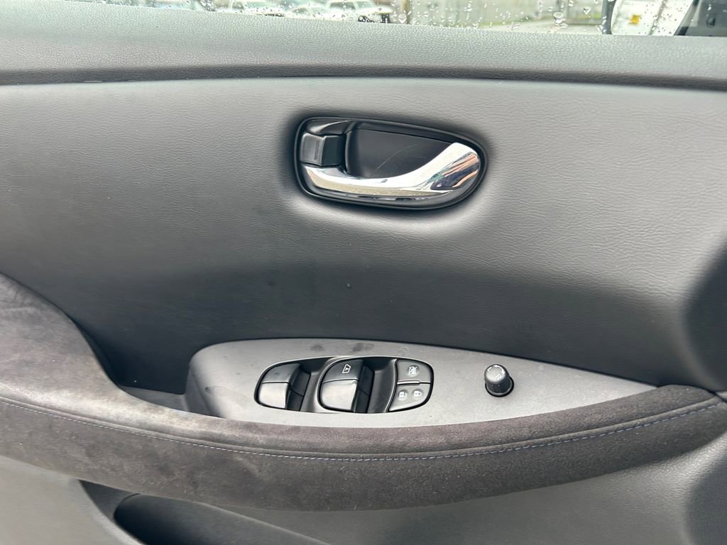 Used 2017 Nissan Leaf S image 23