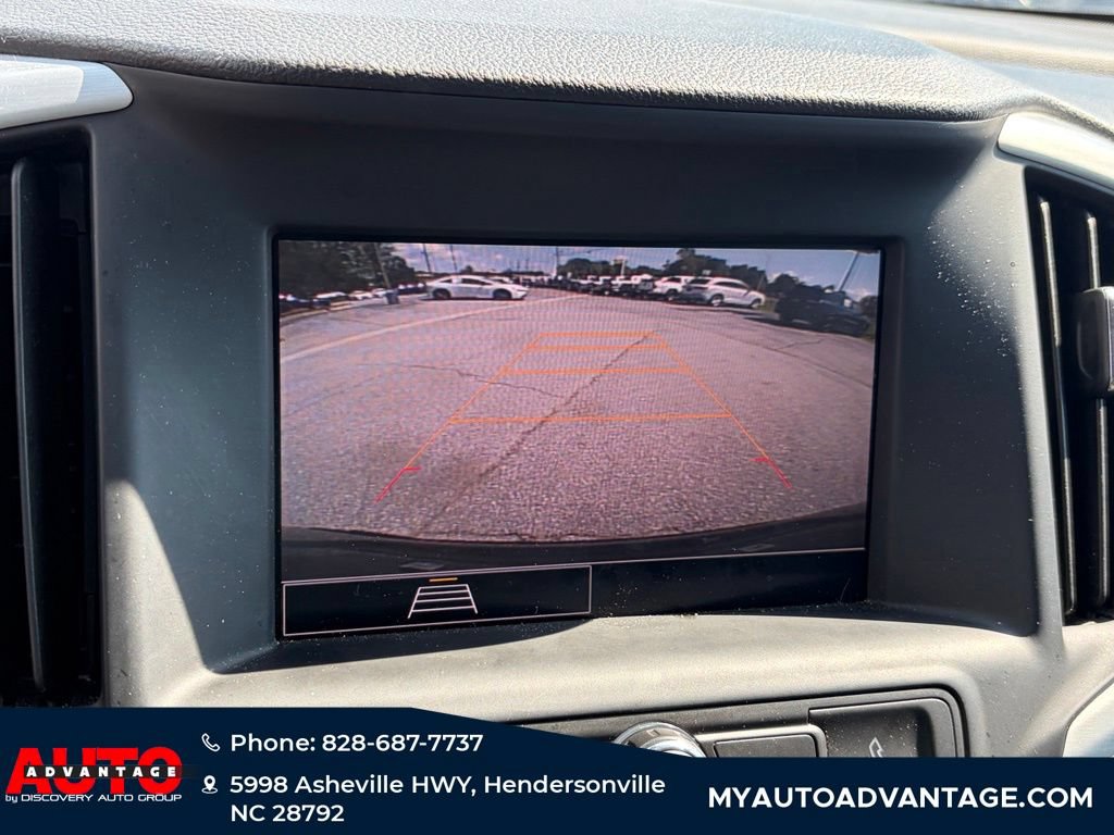 Used 2024 GMC Terrain SLE AWD/4WD image 12