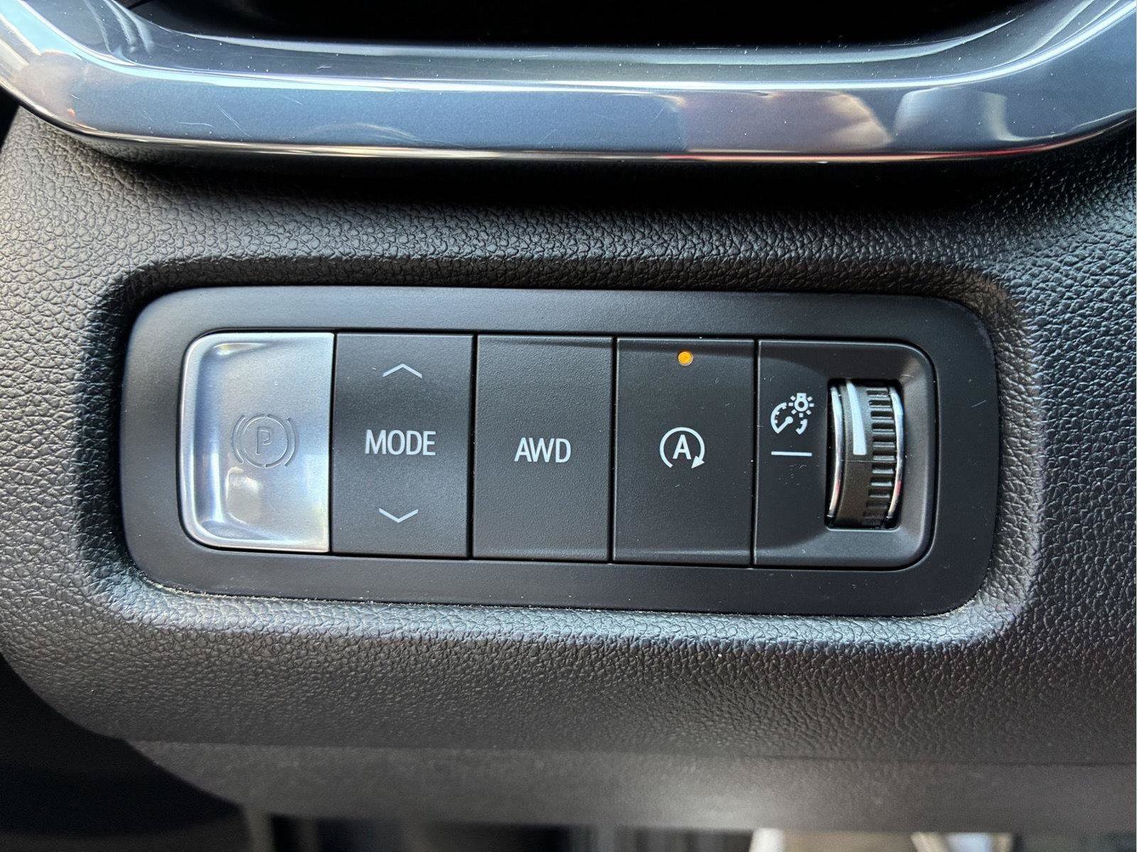 Used 2025 GMC Acadia Elevation w/ Elevation Premium Package AWD/4WD image 57