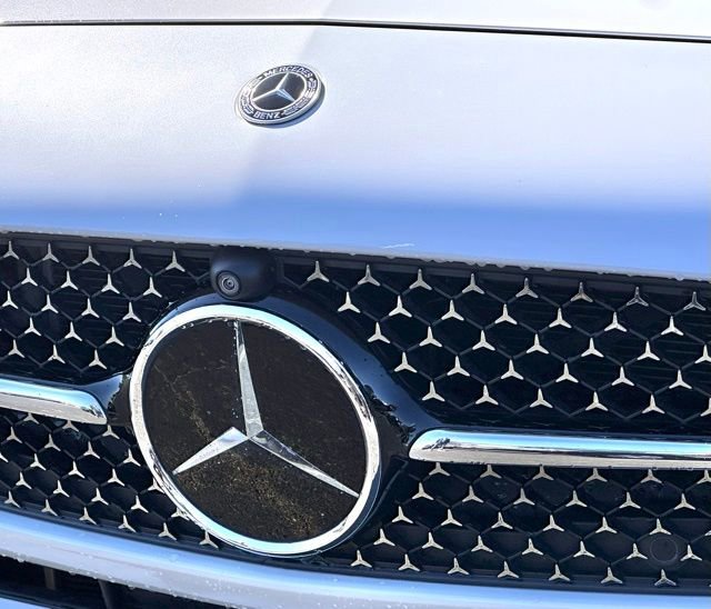 Used 2022 Mercedes-Benz C 300 4MATIC Sedan image 6