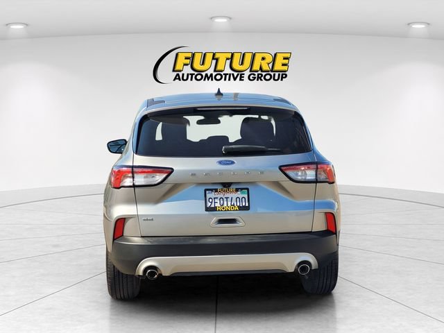 Used 2022 Ford Escape SE w/ Convenience Package FWD image 8