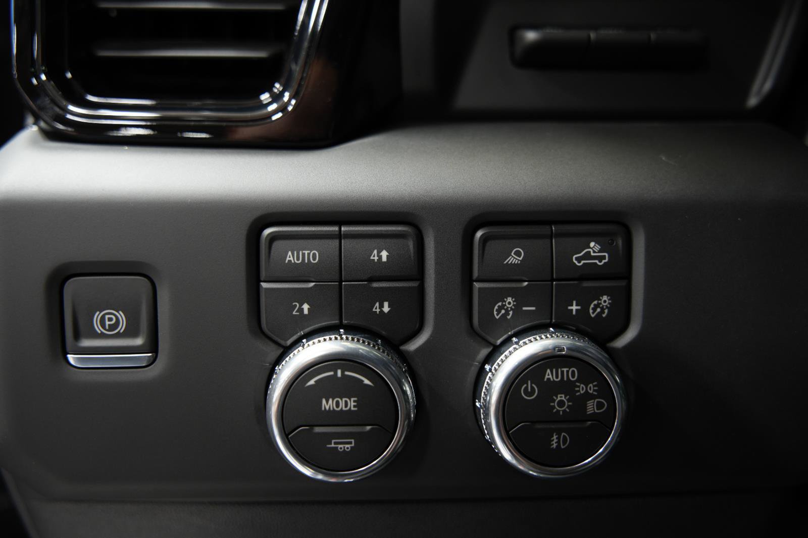 New 2026 GMC Sierra 1500 AT4 w/ AT4 Premium Package AWD/4WD image 34