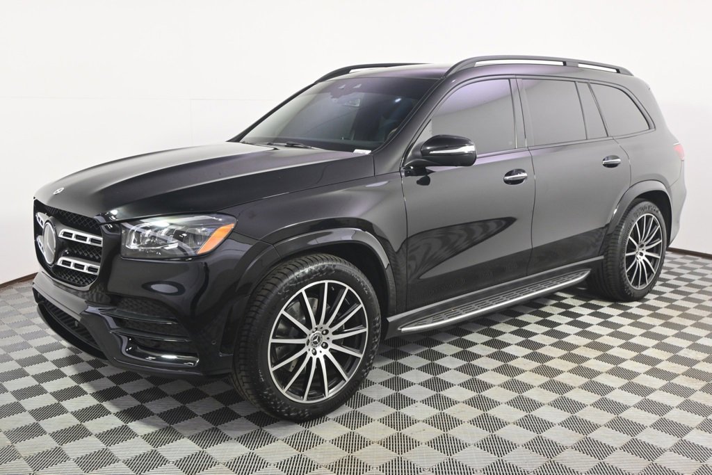 Used 2022 Mercedes-Benz GLS 450 4MATIC image 2