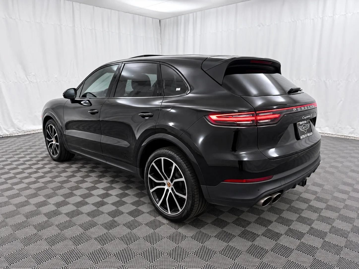 Used 2019 Porsche Cayenne S AWD/4WD image 7