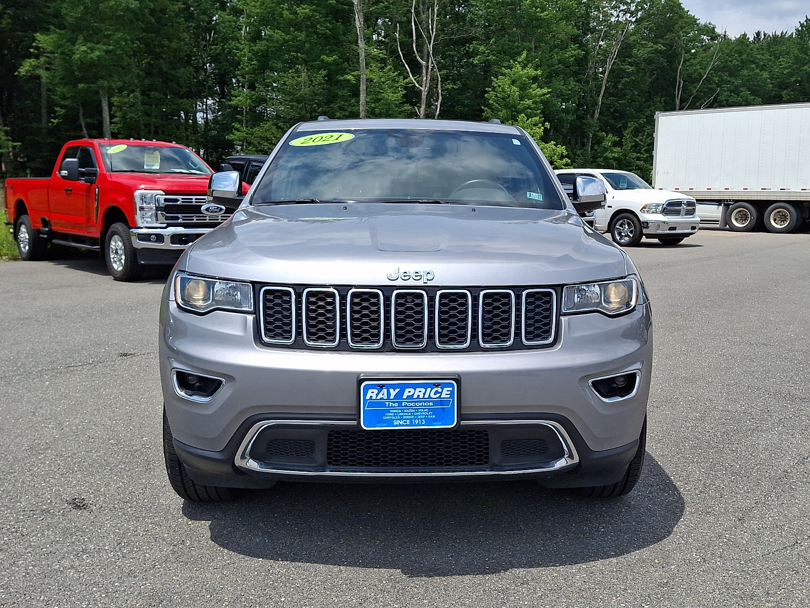 Used 2021 Jeep Grand Cherokee Limited w/ Trailer Tow Group IV AWD/4WD image 2