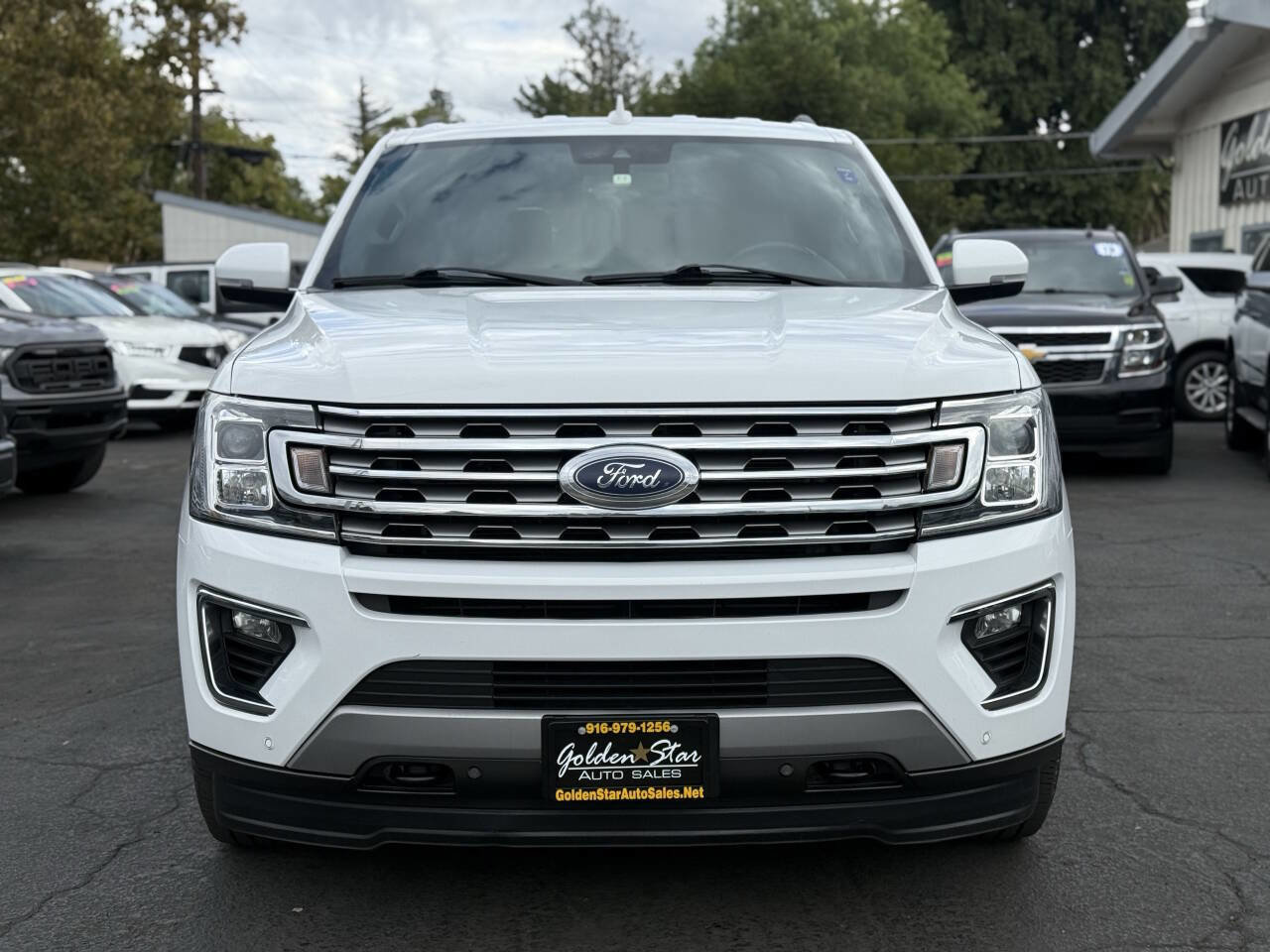 Used 2020 Ford Expedition Limited image 6