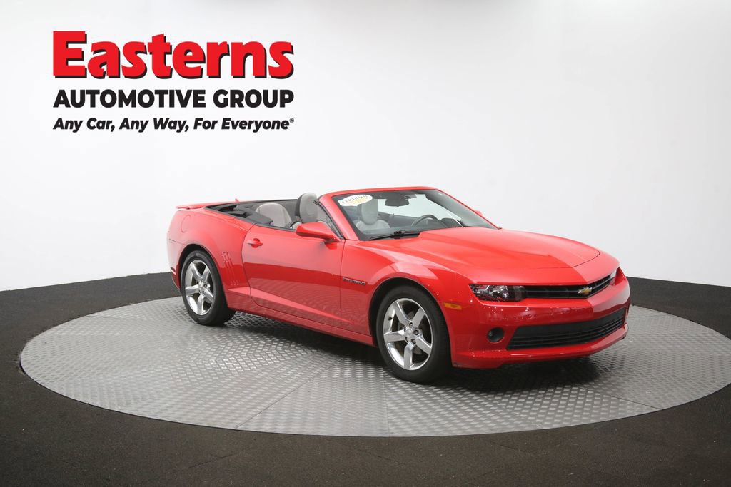 Used 2015 Chevrolet Camaro LT RWD image 46