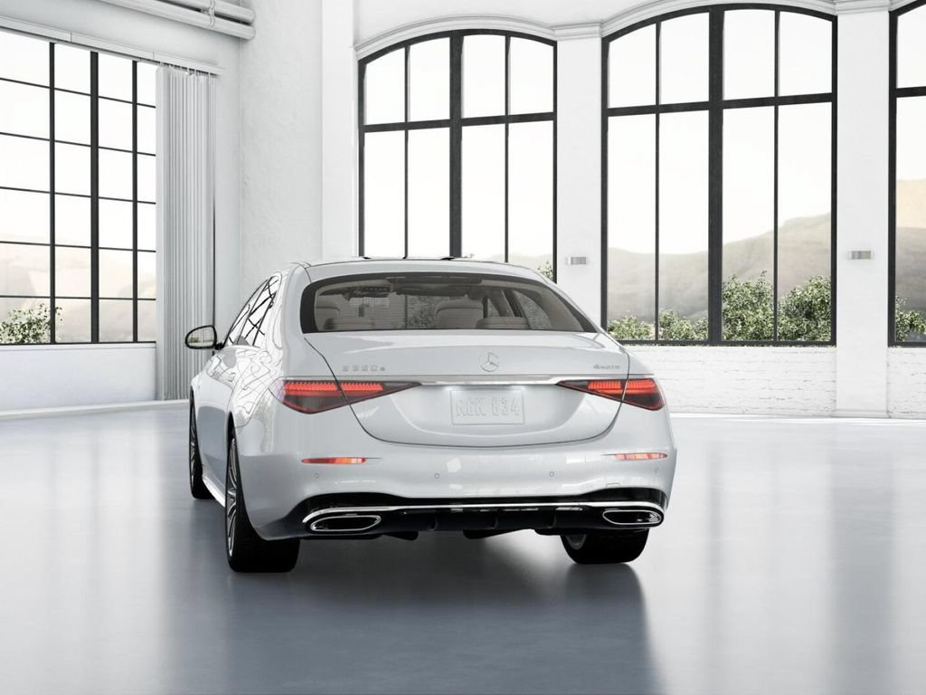 Used 2025 Mercedes-Benz S 580e 4MATIC Sedan image 26