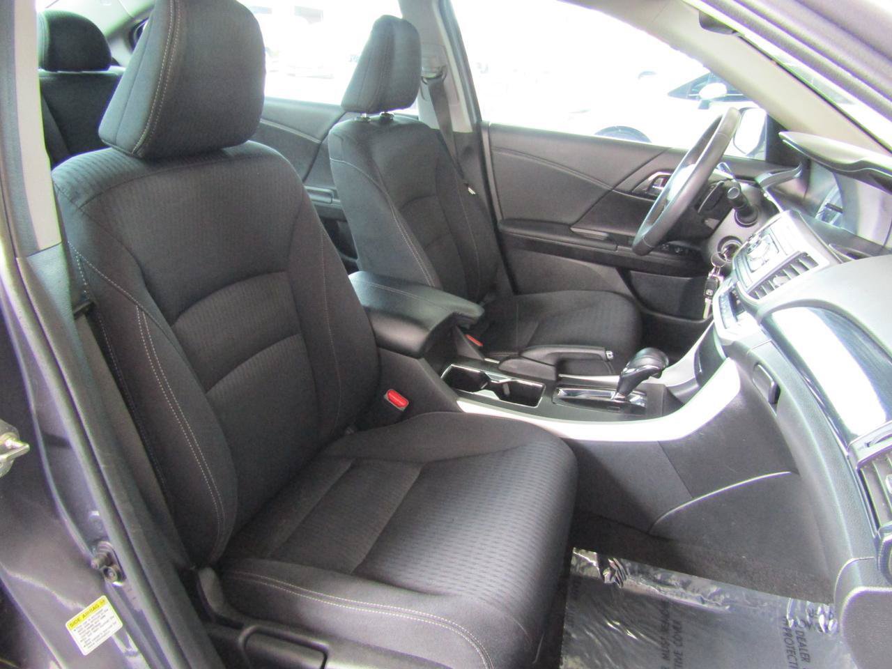 Used 2015 Honda Accord Sport image 11
