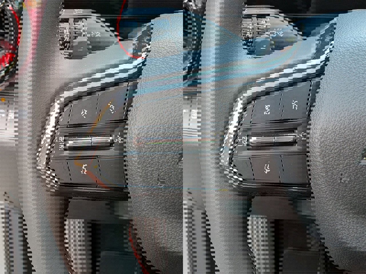 New 2026 Chevrolet Equinox RS w/ Convenience Package III image 11