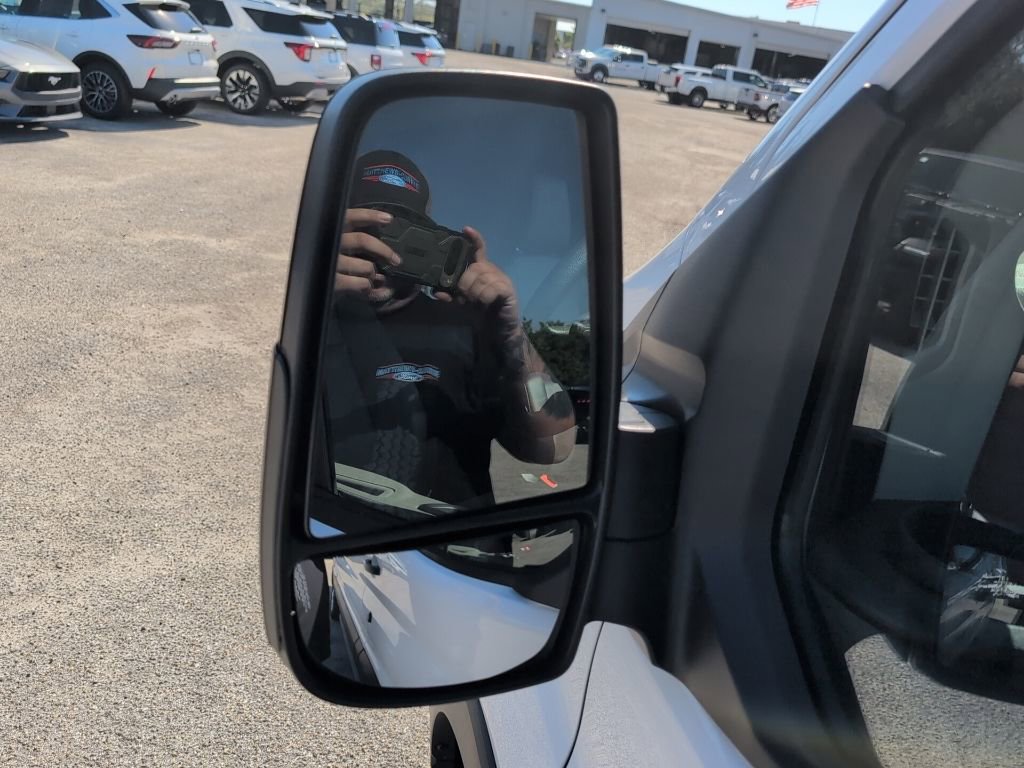New 2026 Ford Transit 250 148 Medium Roof image 7