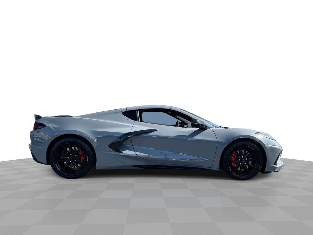 Used 2024 Chevrolet Corvette Stingray Preferred Cpe w/ Z51 Performance Package RWD image 9