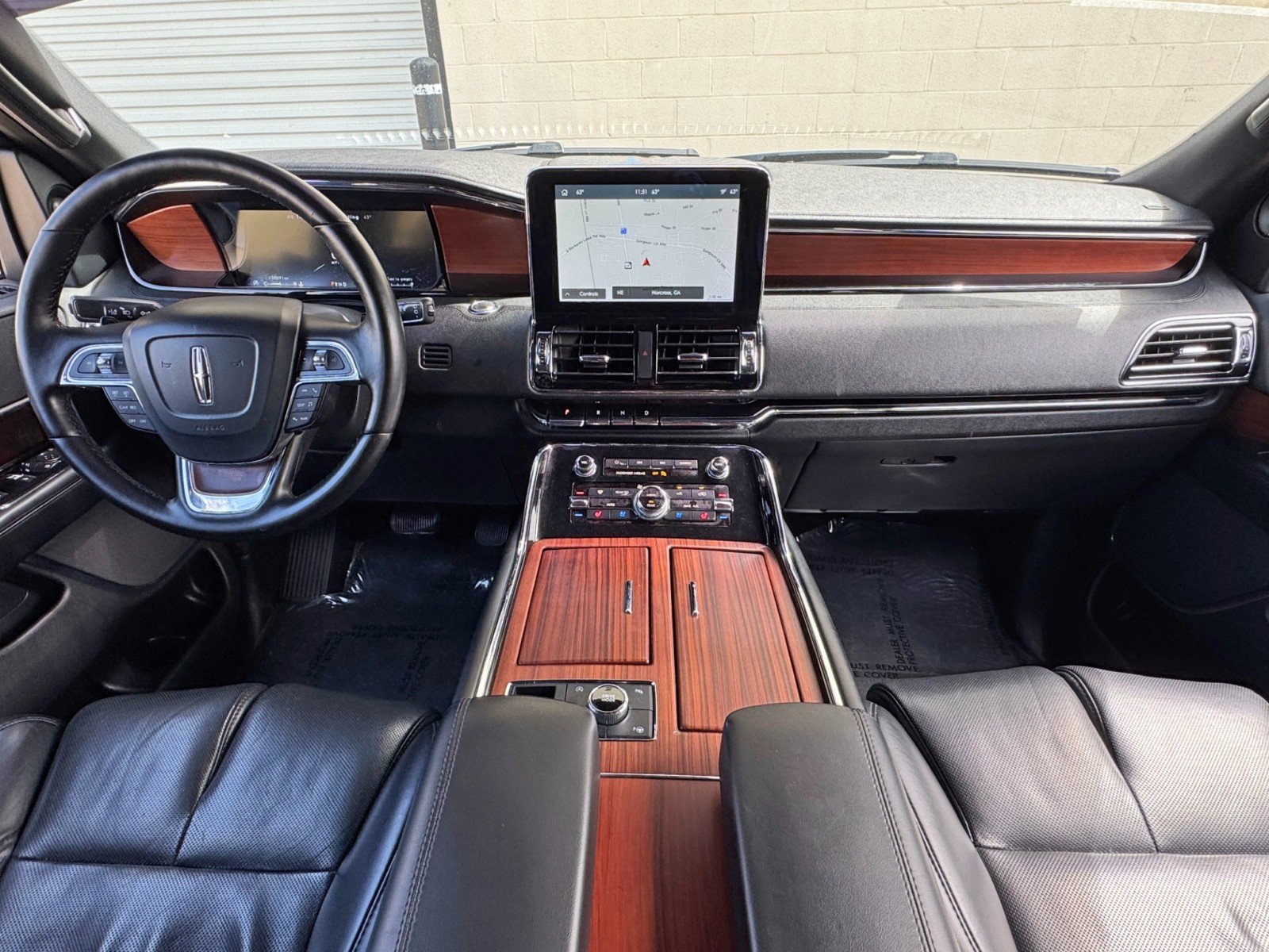 Used 2020 Lincoln Navigator L 4WD image 12