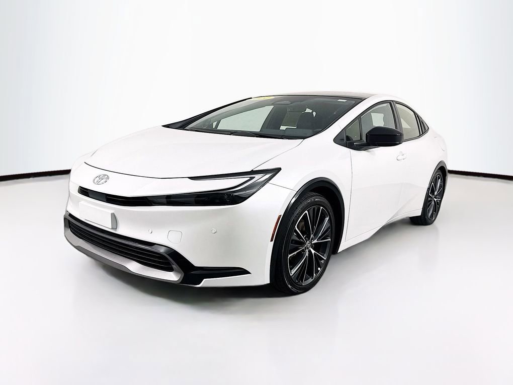 Used 2024 Toyota Prius Limited image 3
