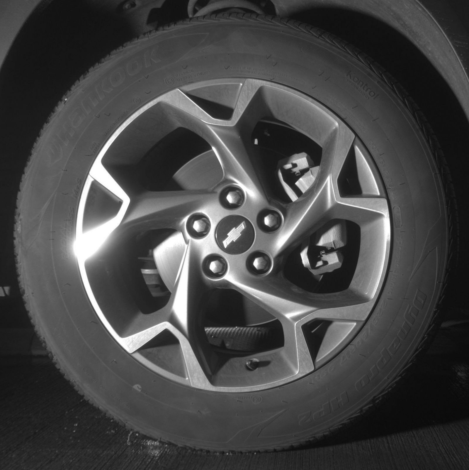 Used 2025 Chevrolet Trax LT FWD image 16