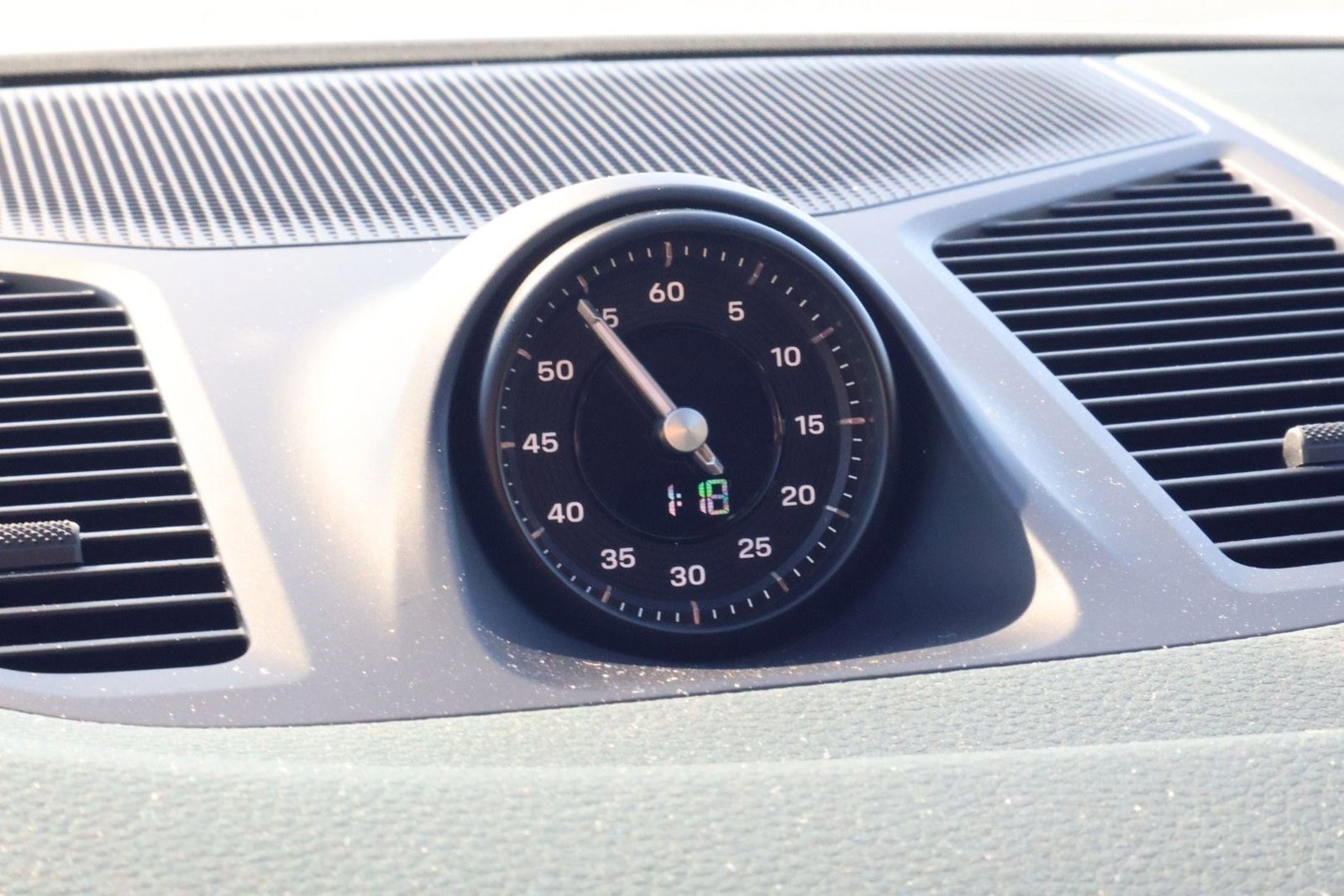 New 2026 Porsche Cayenne Coupe image 28